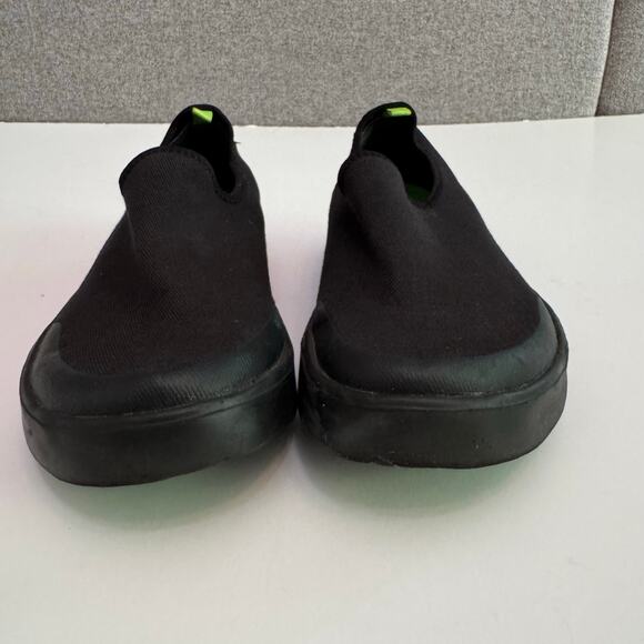 OOFOS Shoes Women W6 37EU Black OOMG eeZee Low Slip On Recovery Sneakers - Picture 11 of 13